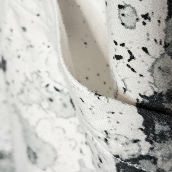 Snapdragon & Twig Paint Splatter Button Front Swing Tunic - Picture 6 of 12